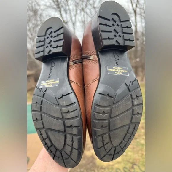 Clarks Brown Leather Riding Boots Harness Strap Mid Calf Women’s 8 Classic - Picture 7 of 14